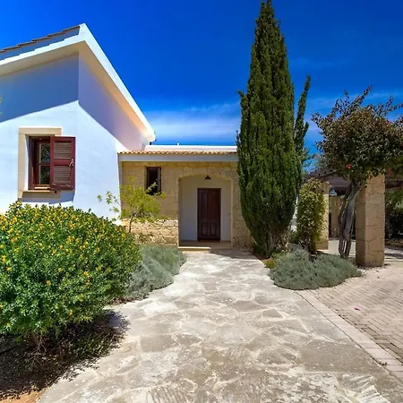 וילה Luxury With Private Pool Aphrodite Hills קוקליה