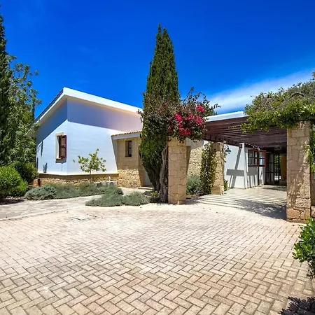 Vilă Luxury With Private Pool Aphrodite Hills